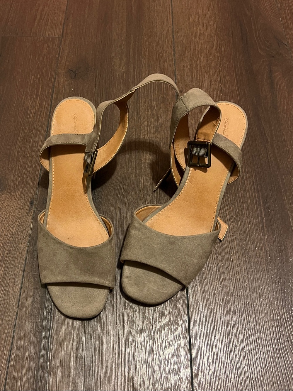 Suede Open-Toe Block Heel Sandals - Taupe
